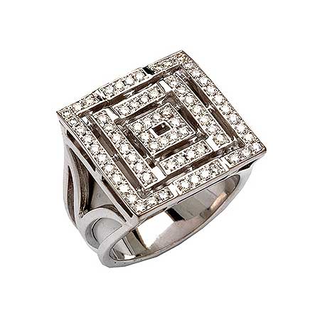 18K gold square top ring with diamonds