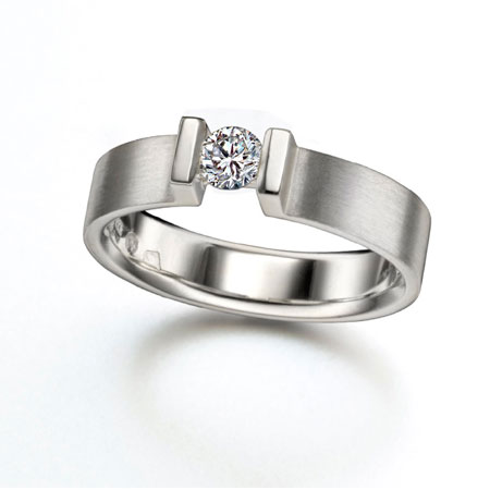 Engagement ring - tension setting