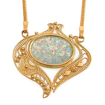 Roman glass necklace