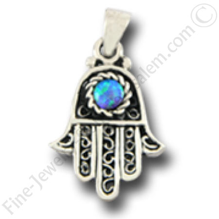 Silver hamsa pendant
