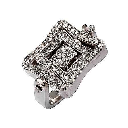18K gold ring set with diamonds